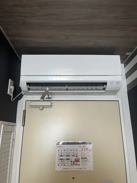 ビジネスホテル空調更新工事