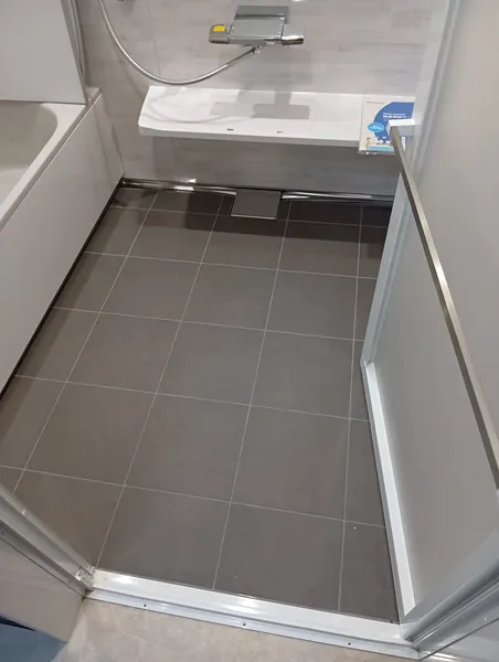 タイルだけど暖かい