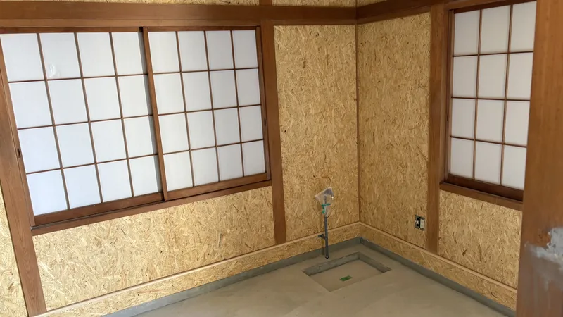 和室を土間コンクリート仕様に変更