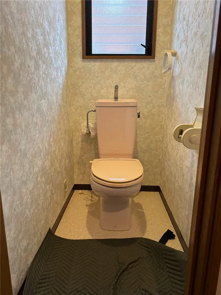 トイレ交換　作業前