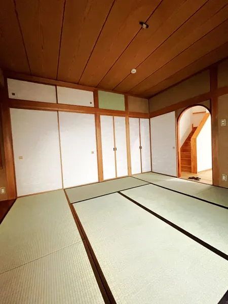 まるで新築の仕上がり　和室施工